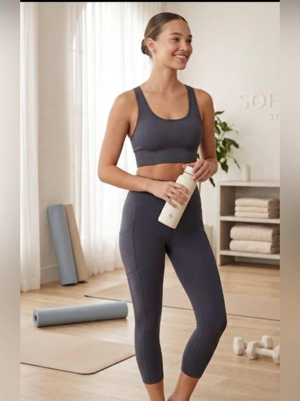 Colorfulkoala Gray High Waisted Yoga Pants with Pockets Women’s XS